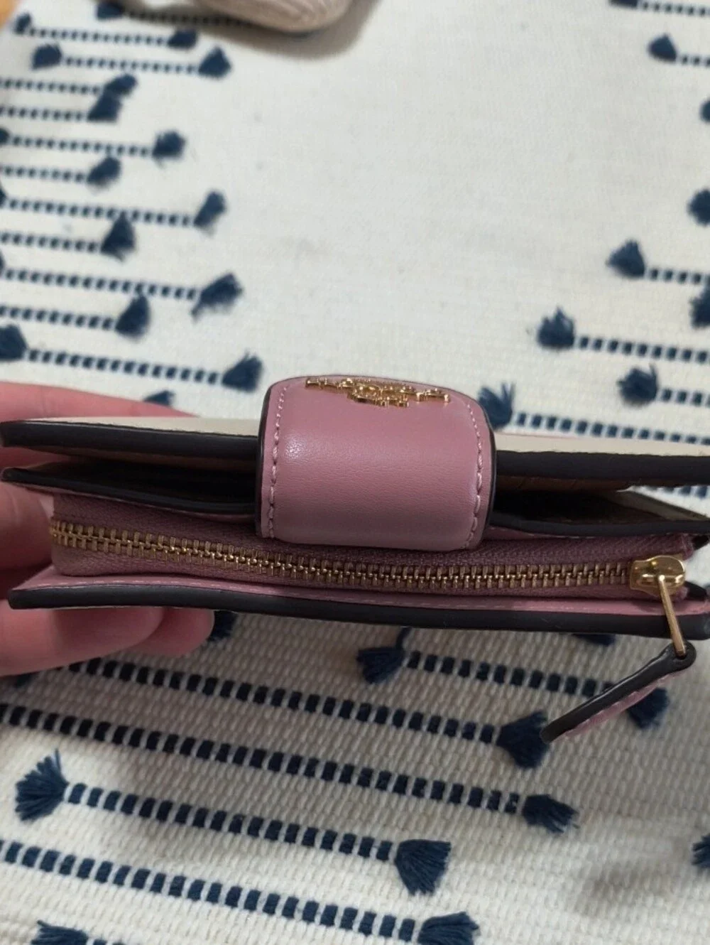 Coach Medium Corner Zip Wallet